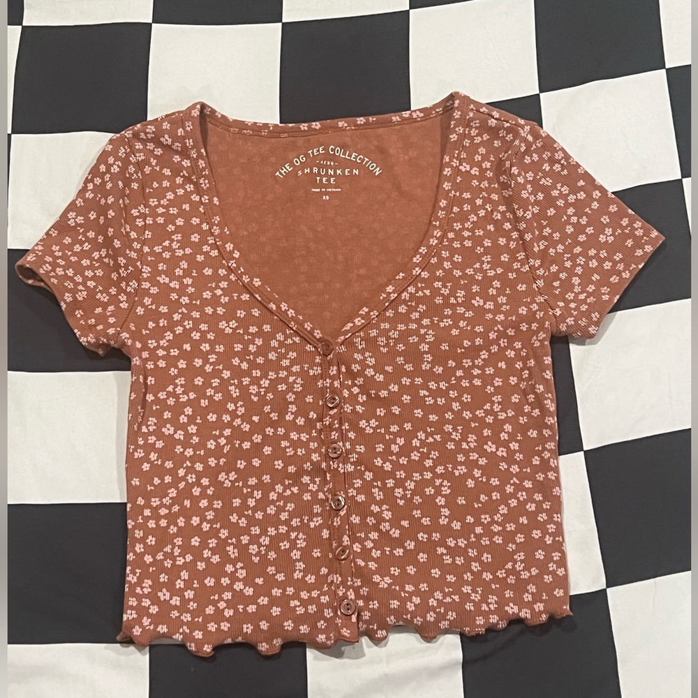 Aeropostale Floral Shrunken Tee Croptop